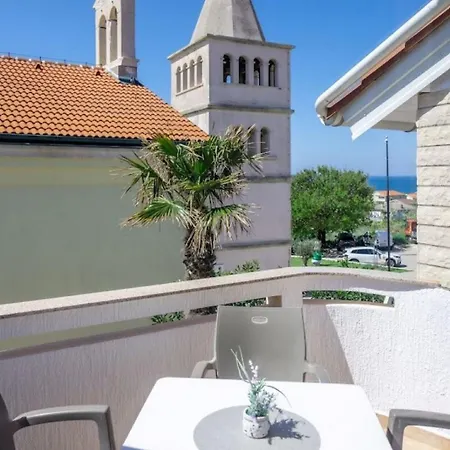 Apartment Luce *
